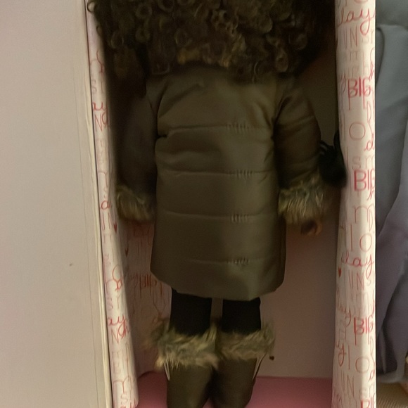 Adorable doll 18 inches. - Picture 2 of 3
